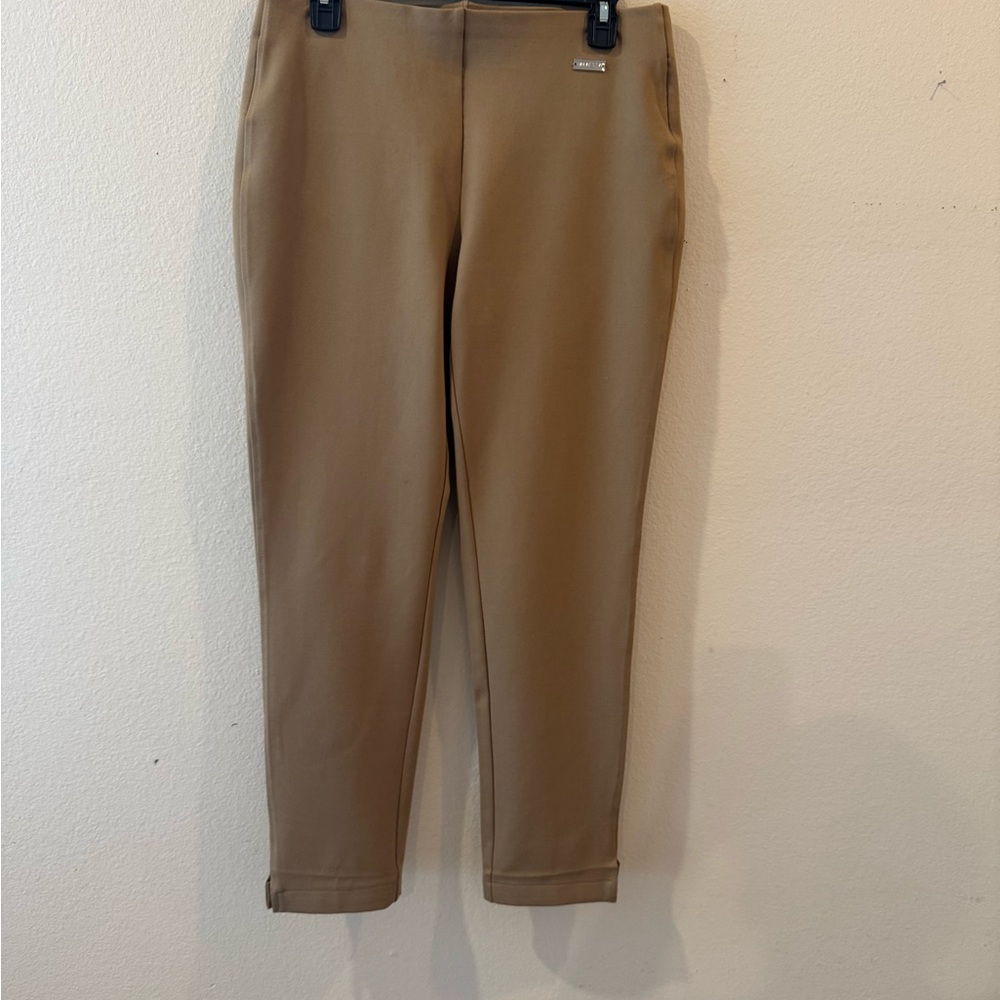 Women’s Tan Pants